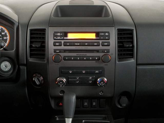 2013 Nissan Titan SL