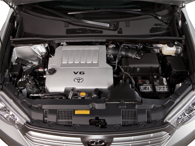 2013 Toyota Highlander SE