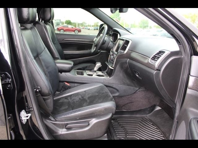 2017 Jeep Grand Cherokee Altitude