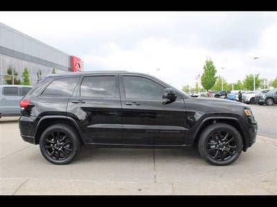 2017 Jeep Grand Cherokee Altitude