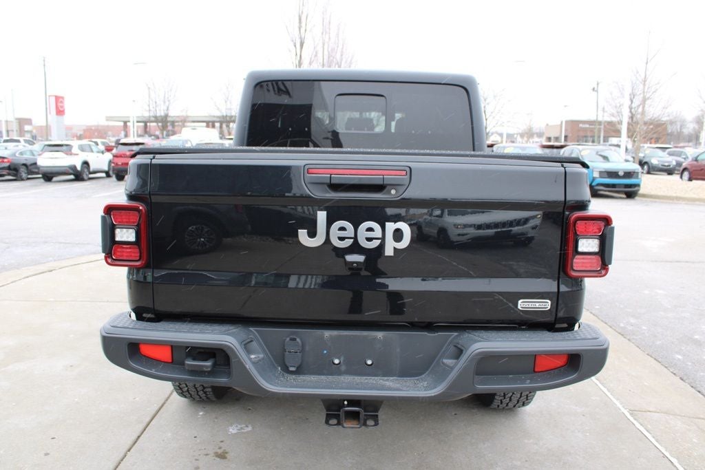 2022 Jeep Gladiator Overland