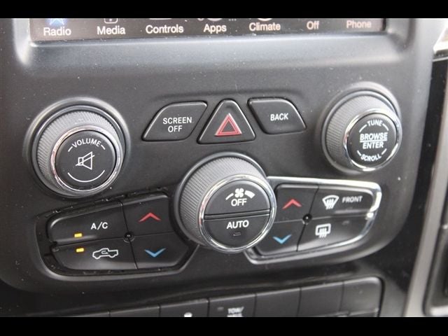 2016 RAM 1500 Sport
