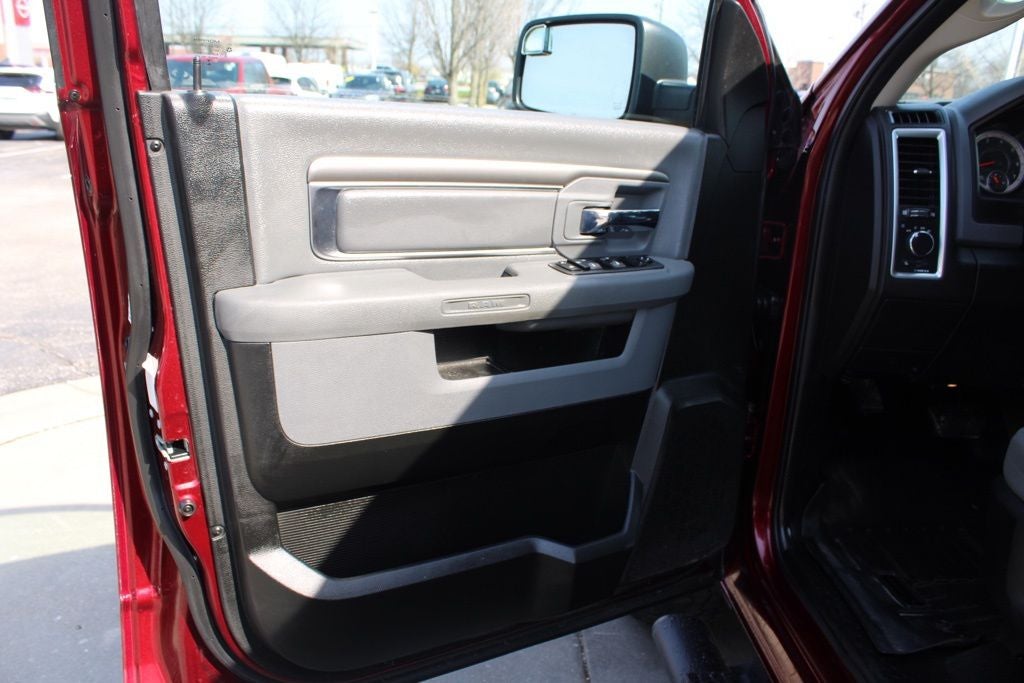 2020 RAM 1500 Classic SLT