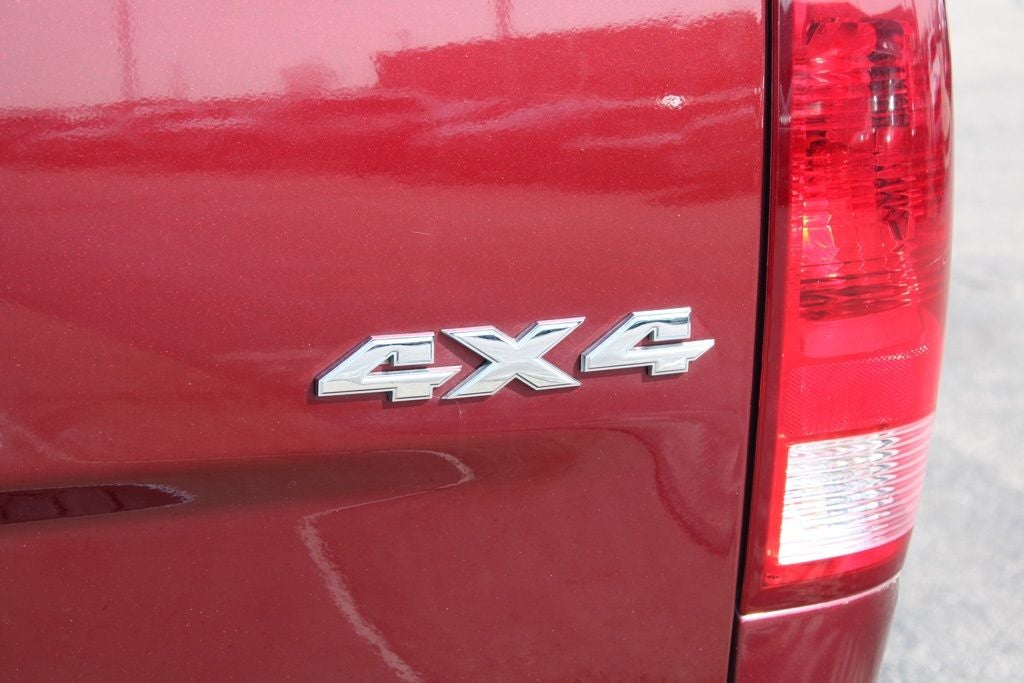 2020 RAM 1500 Classic SLT