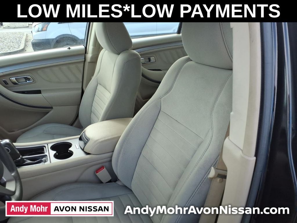 2018 Ford Taurus SE