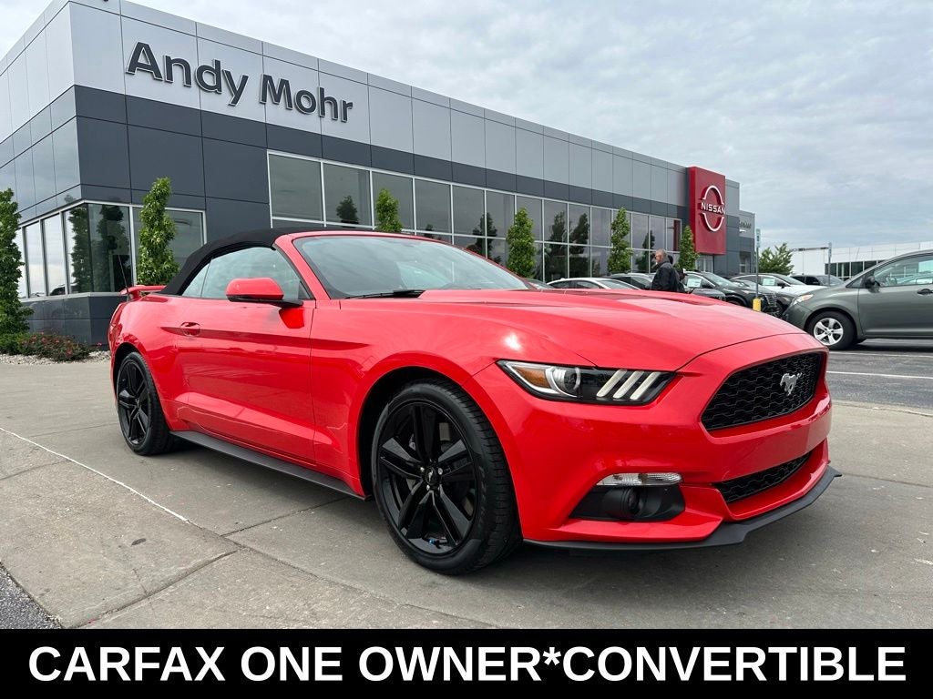 2017 Ford Mustang EcoBoost Convertible Premium's photo