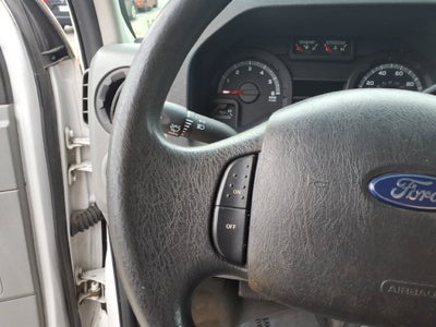 2009 Ford E-350SD XLT