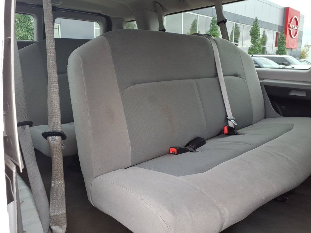 2009 Ford E-350SD XLT