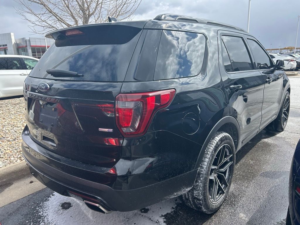 2017 Ford Explorer Sport