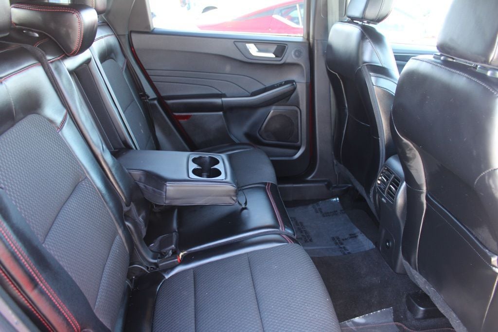 2023 Ford Escape ST-Line Select