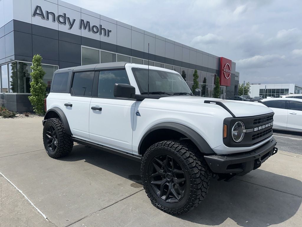 2023 Ford Bronco Black Diamond Advanced (322A) 4x4's photo