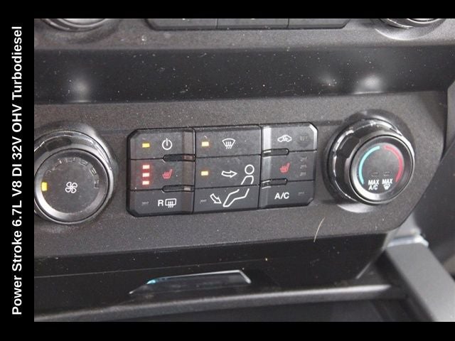 2022 Ford F-450SD XLT DRW