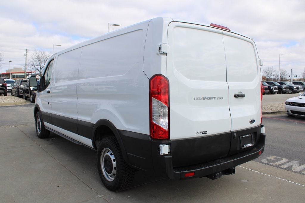 2021 Ford Transit-250 Base