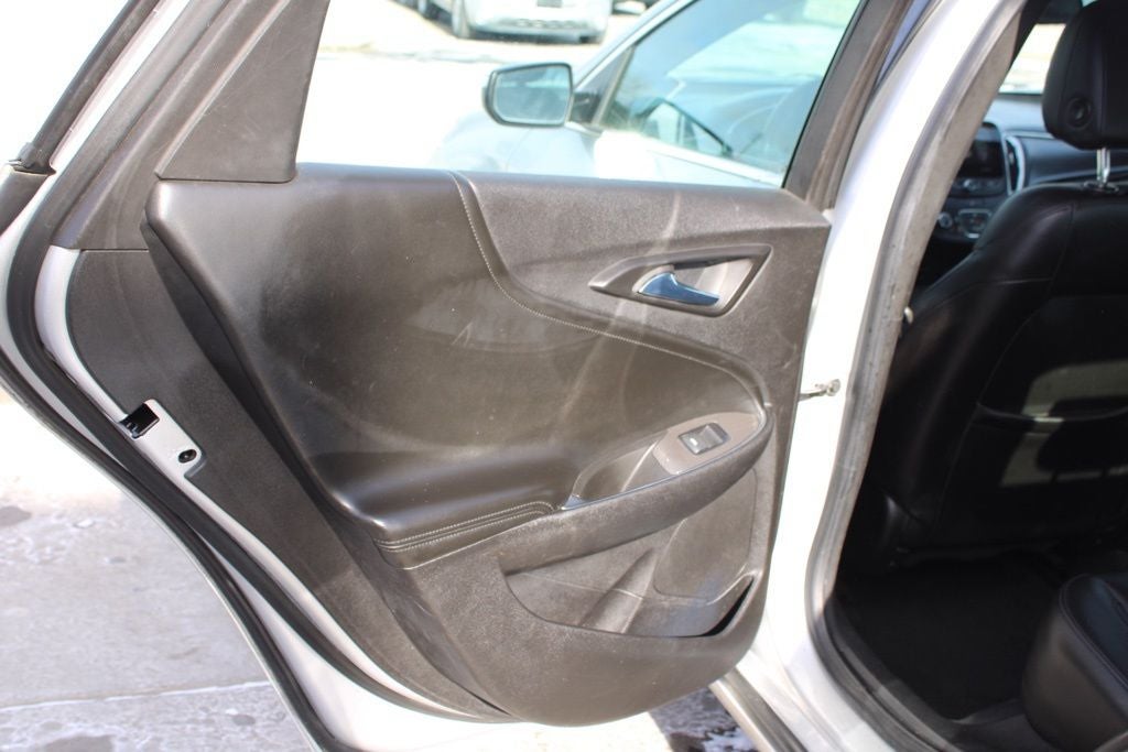 2016 Chevrolet Malibu LT 1LT