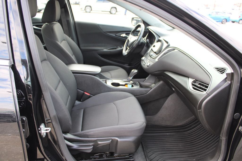 2020 Chevrolet Malibu RS