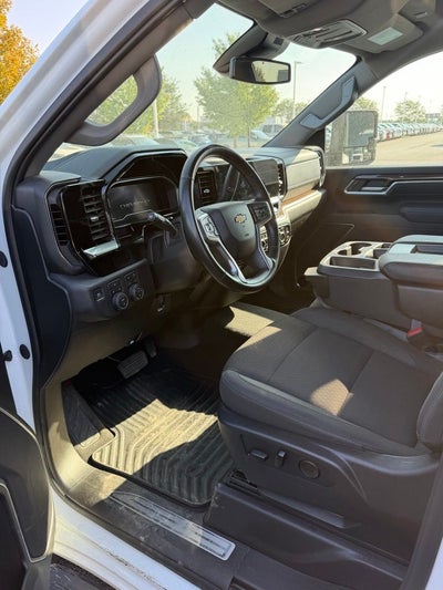 2025 Chevrolet Silverado 3500HD LT