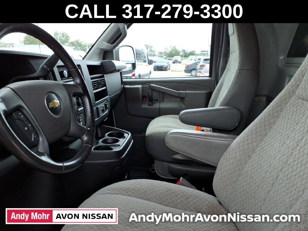 2022 Chevrolet Express 3500 Work Van Cargo
