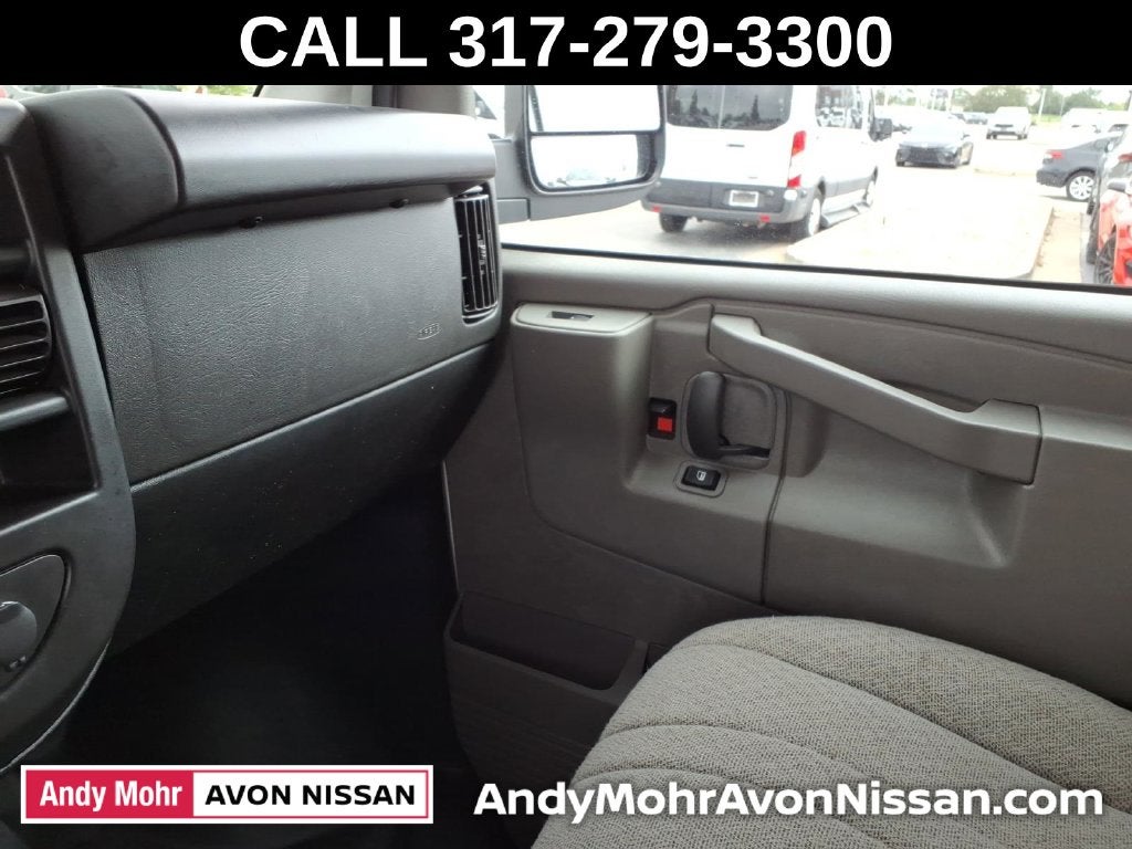 2022 Chevrolet Express 3500 Work Van Cargo