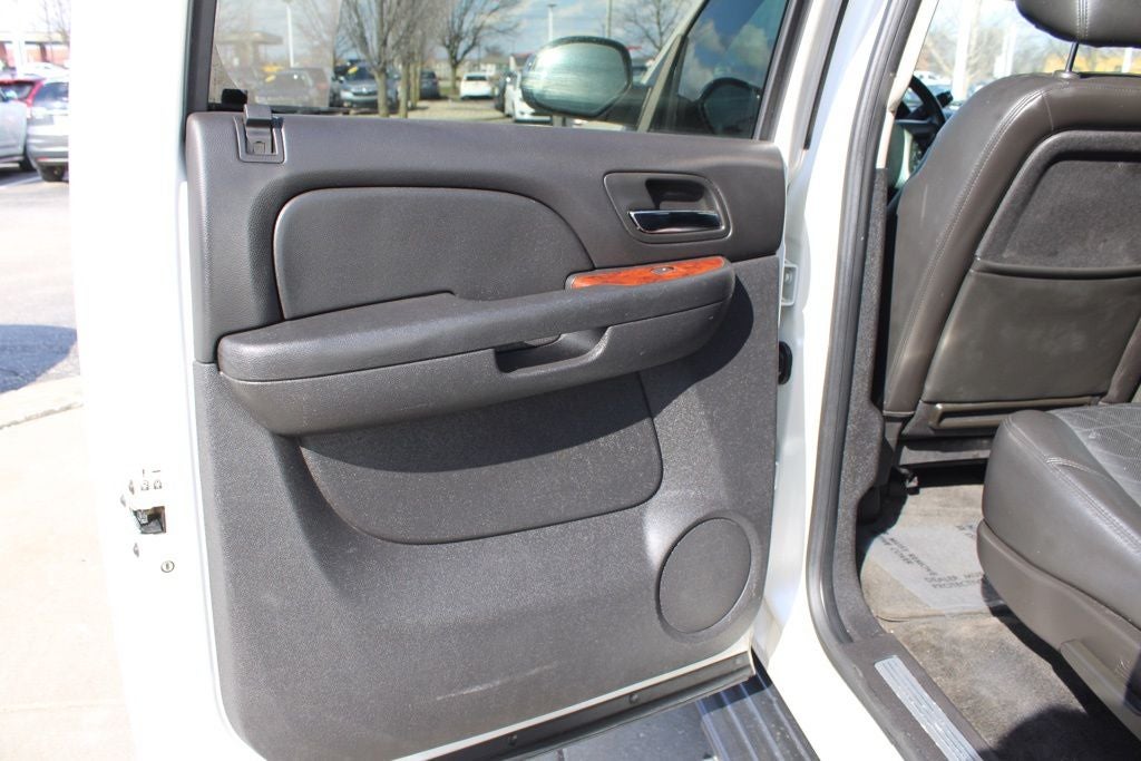 2011 Chevrolet Suburban 1500 LTZ