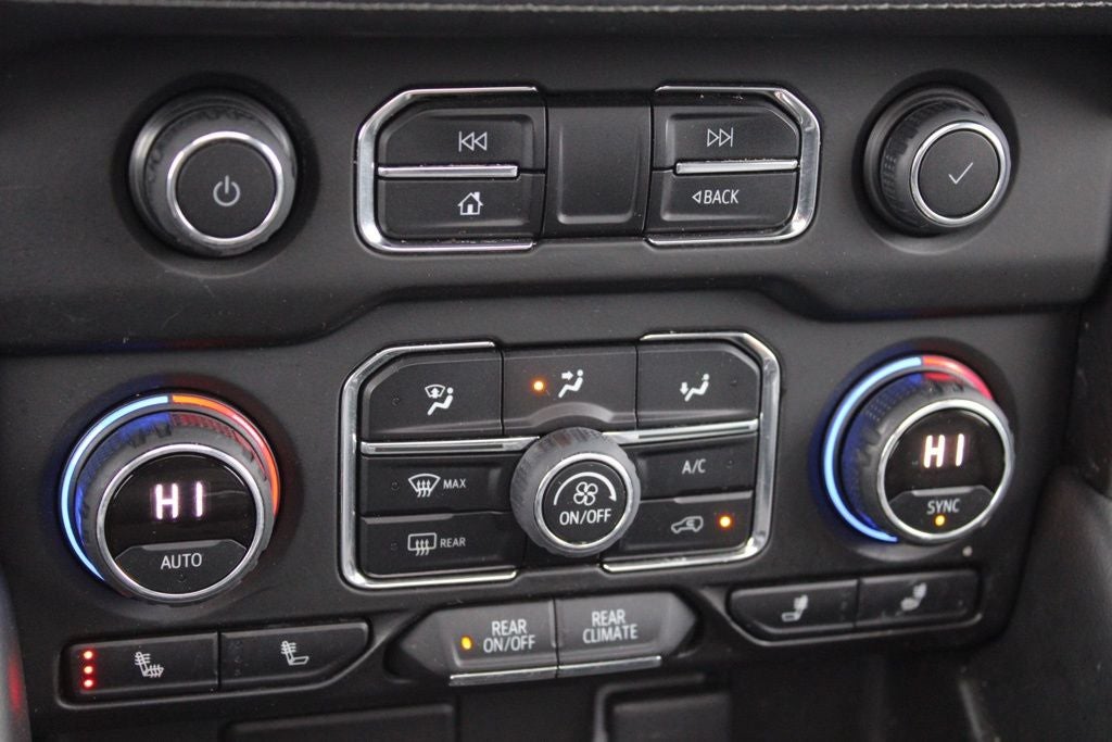 2021 Chevrolet Suburban LT