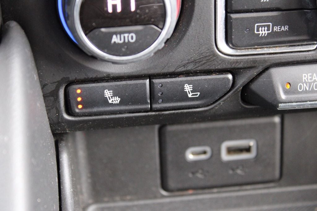 2021 Chevrolet Suburban RST