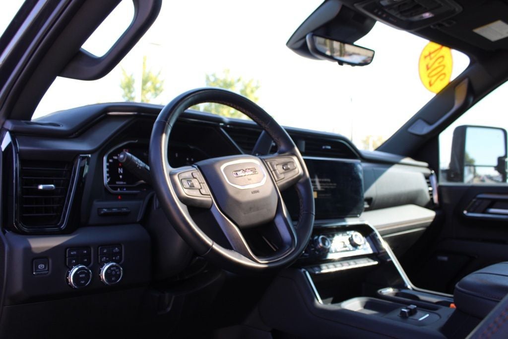 2024 GMC Sierra 2500HD AT4