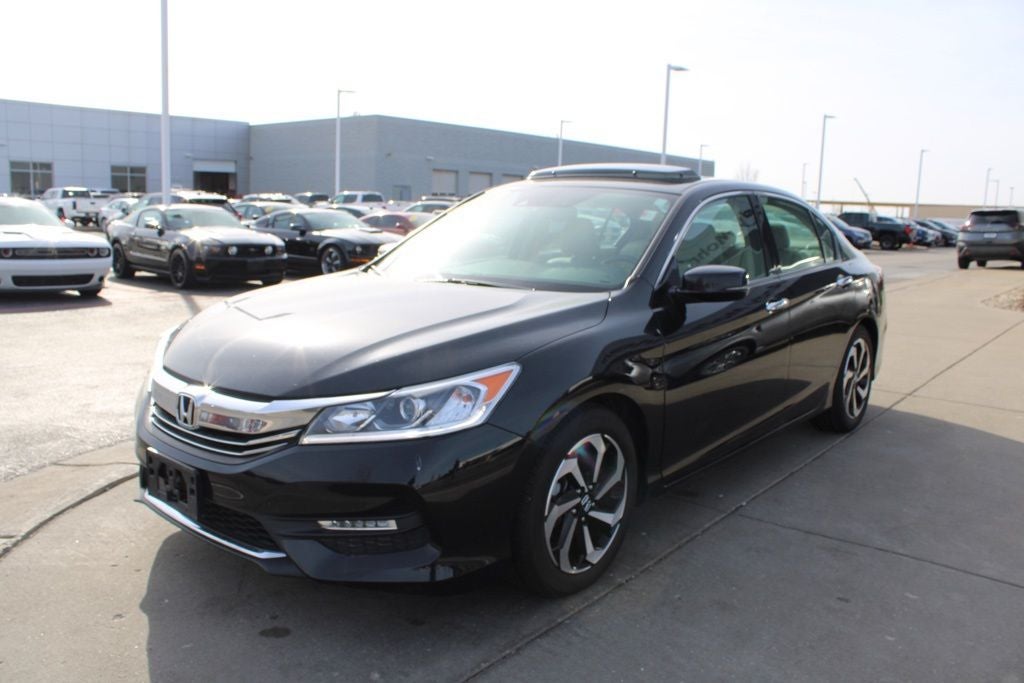 2016 Honda Accord EX-L w/Navigation and Honda Sensing