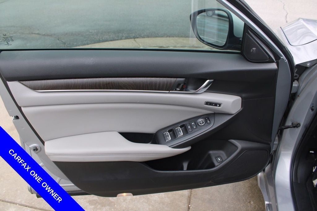 2019 Honda Accord Hybrid Touring