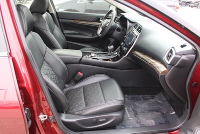 2017 Nissan Maxima Platinum