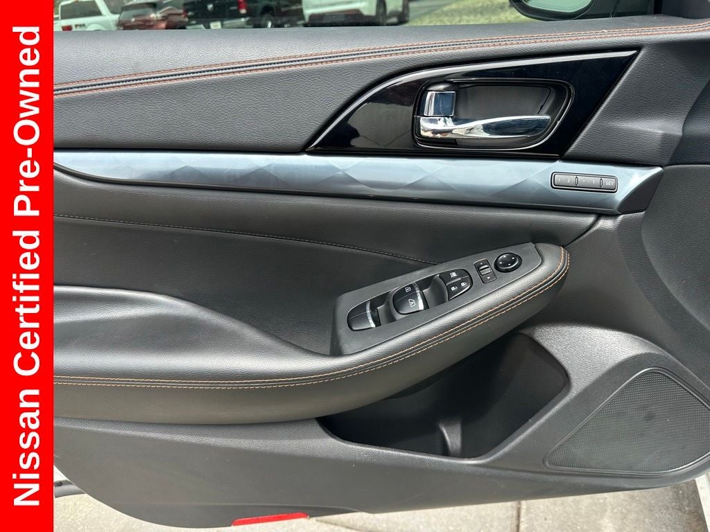 2023 Nissan Maxima SR