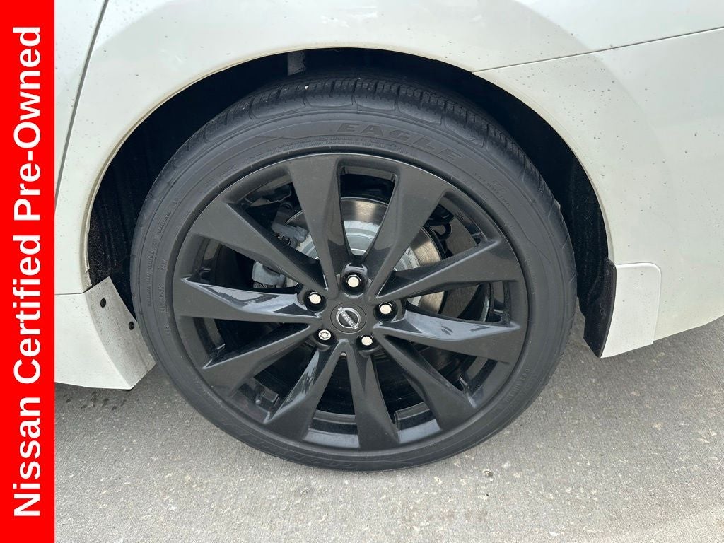 2023 Nissan Maxima SR