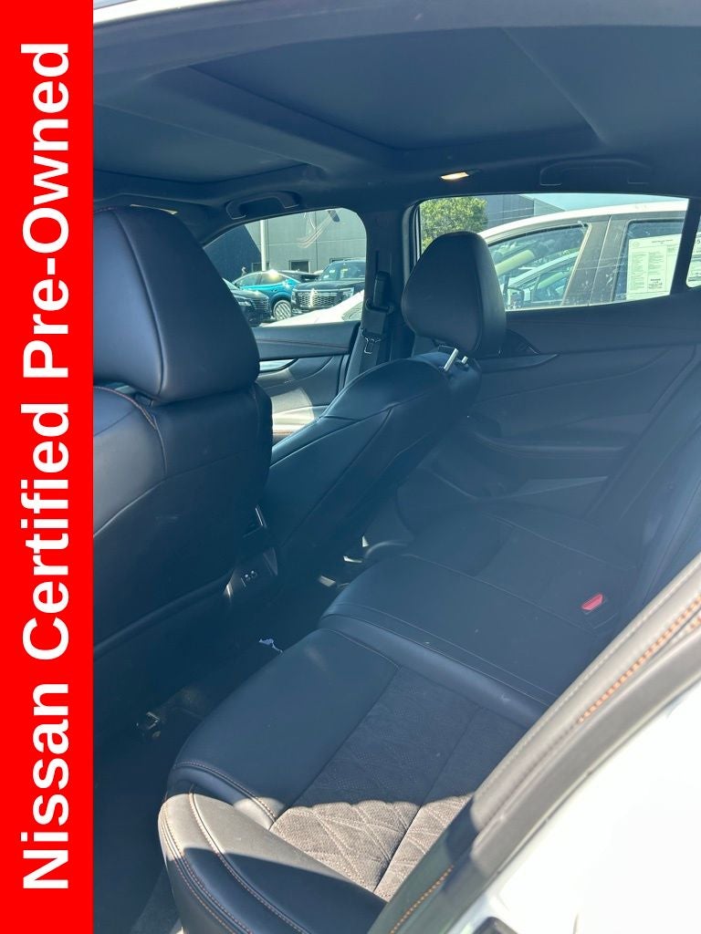 2023 Nissan Maxima SR