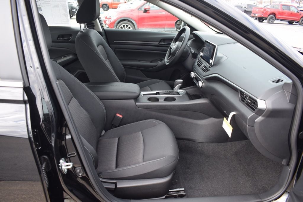 2025 Nissan Altima 2.5 S