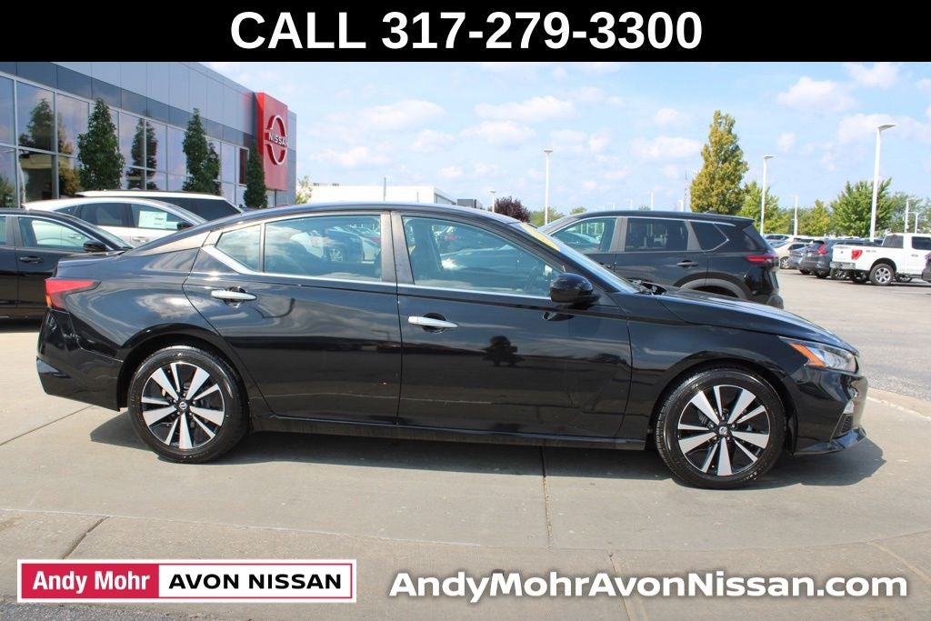 2021 Nissan Altima 2.5 SV