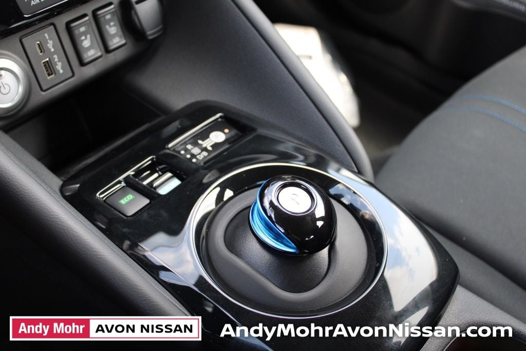 2025 Nissan Leaf SV Plus