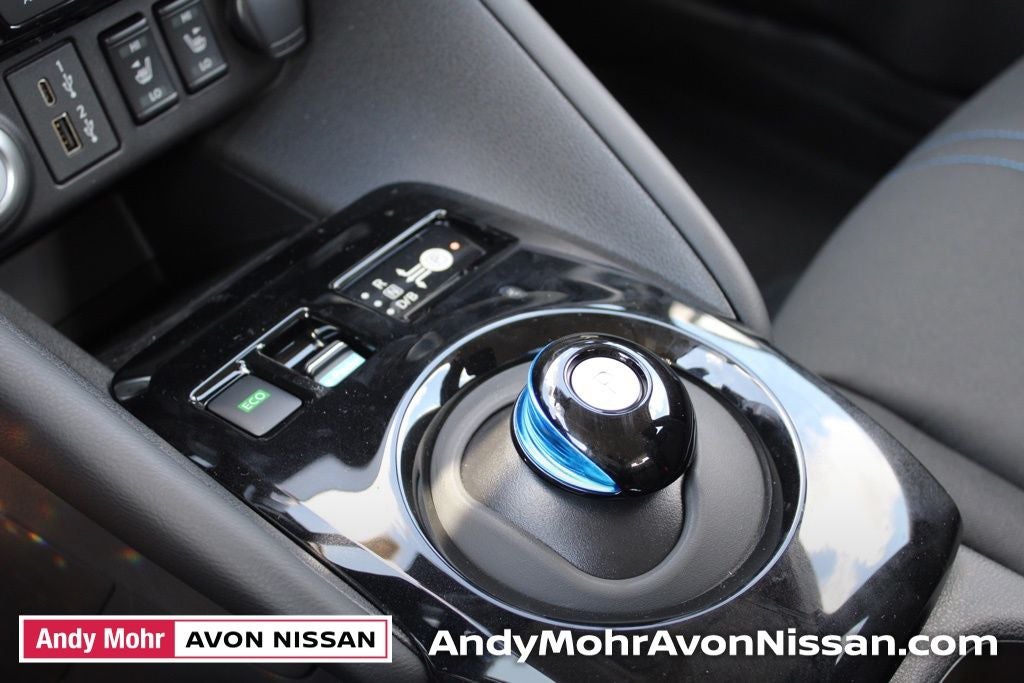 2025 Nissan Leaf SV Plus