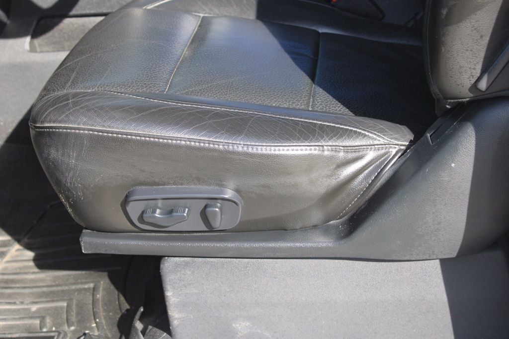 2013 Nissan Titan SL