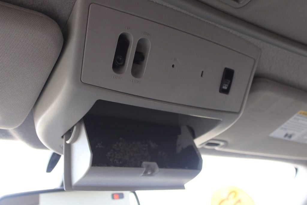 2013 Nissan Titan SL