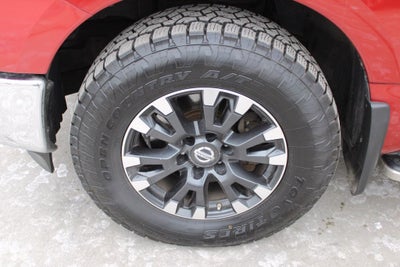 2017 Nissan Titan SV