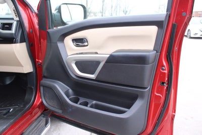 2017 Nissan Titan SV