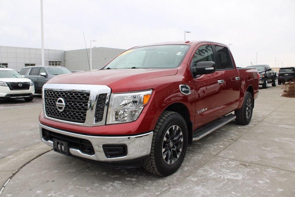 2017 Nissan Titan SV