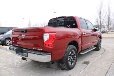 2017 Nissan Titan SV