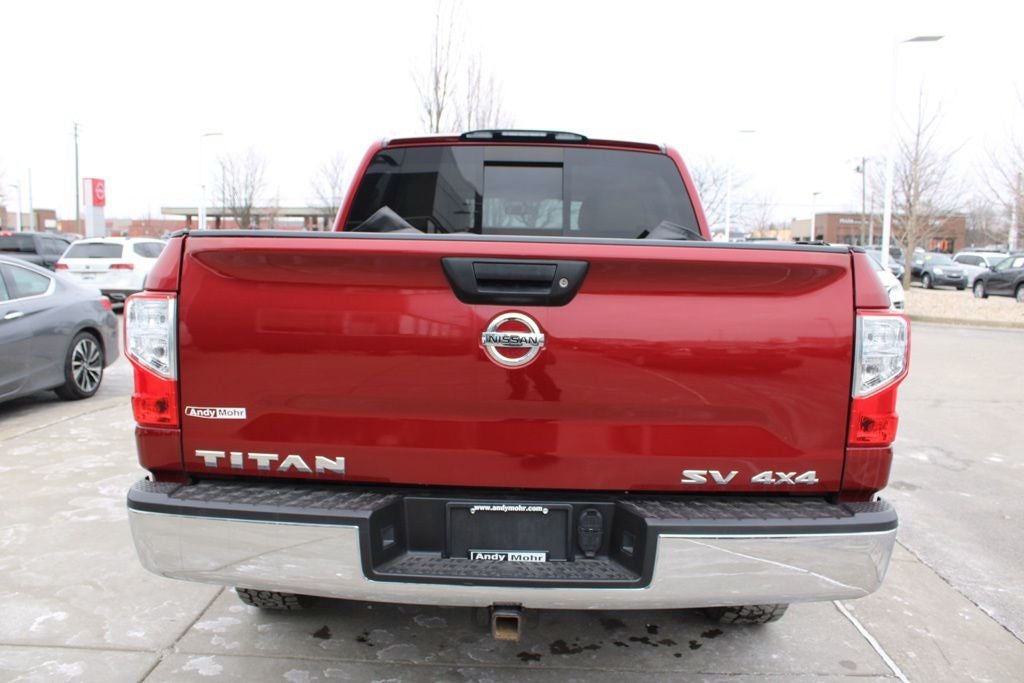 2017 Nissan Titan SV