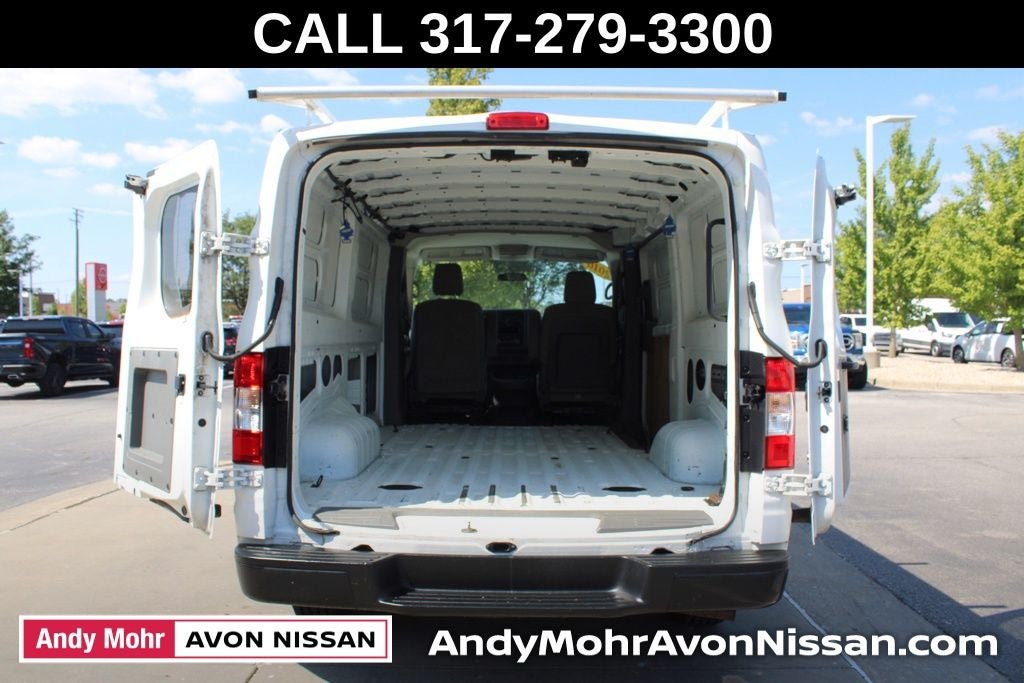 2016 Nissan NV1500 S