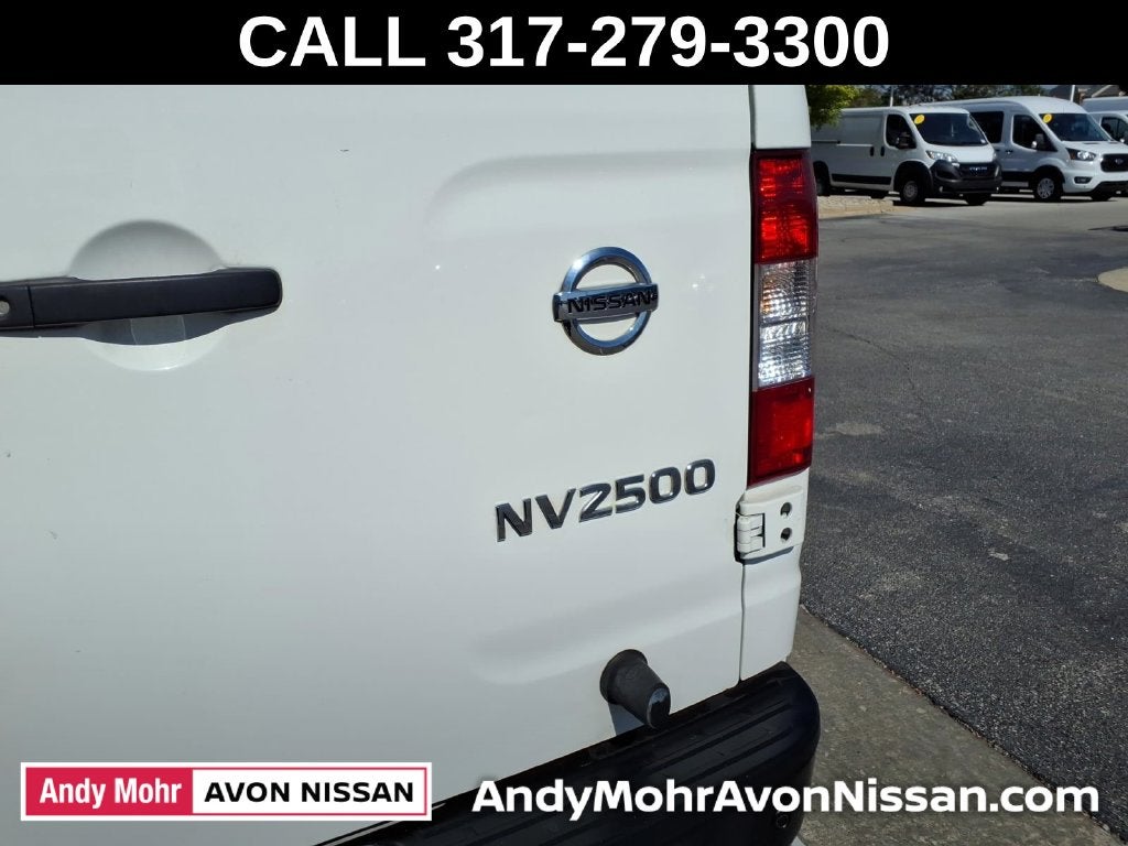 2021 Nissan NV2500 HD SV