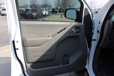 2020 Nissan Frontier SV