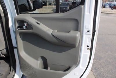 2020 Nissan Frontier SV