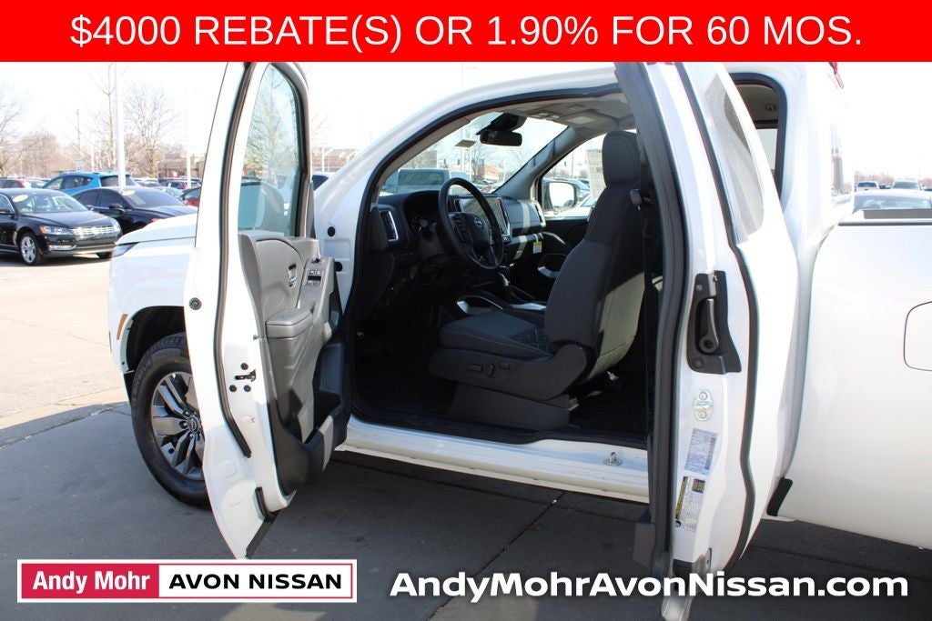 2025 Nissan Frontier SV