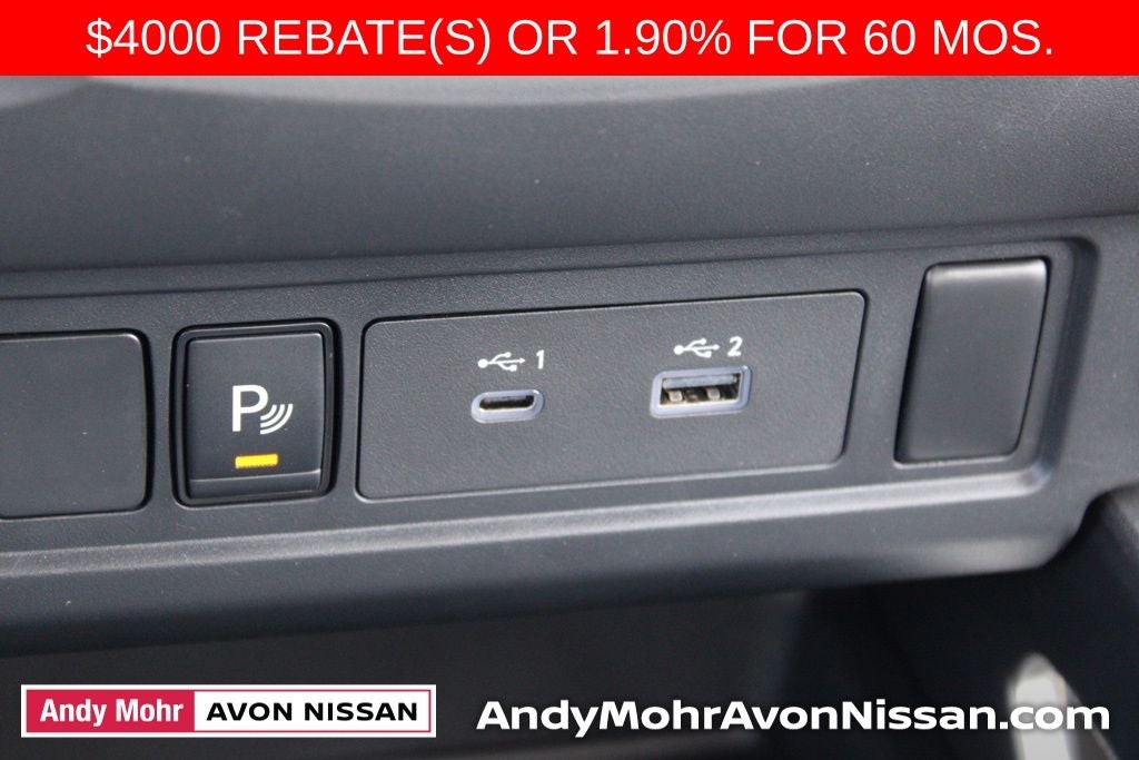 2025 Nissan Frontier SV