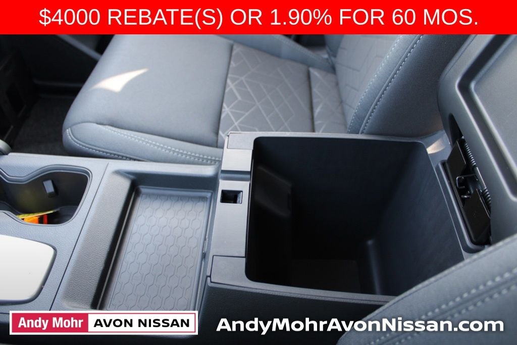 2025 Nissan Frontier SV